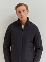 Blusão acolchoado com capuz embutido