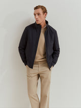 Blusão em tecido técnico