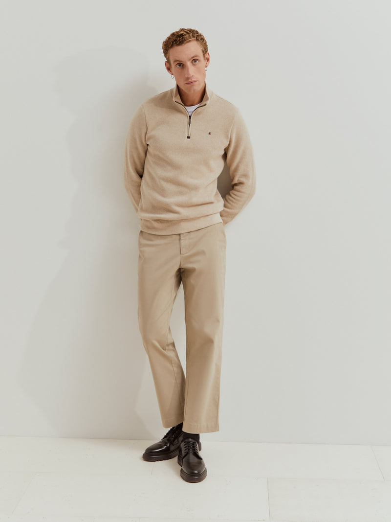 Camisola em malha texturada com carcela