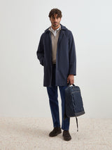 Gabardine em tecido técnico com capuz