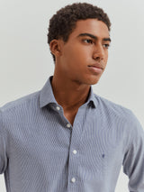 Camisa slim fit micropadrão