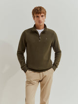 Camisola em malha texturada com carcela