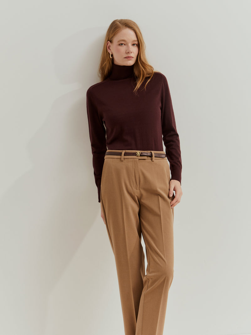 Calças chino clássicas vincadas