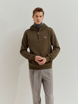 Sweater com Capuz em tecido técnico