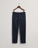 Calças chino em sarja slim fit Hallden