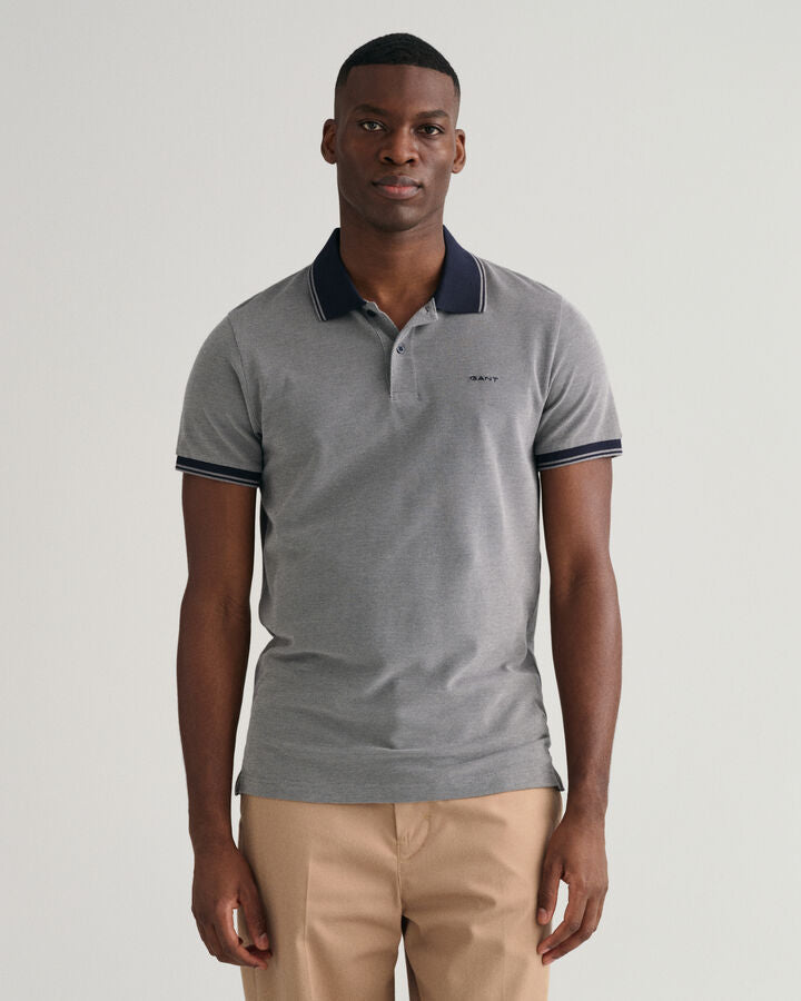 Polo em piqué Oxford em 4 cores