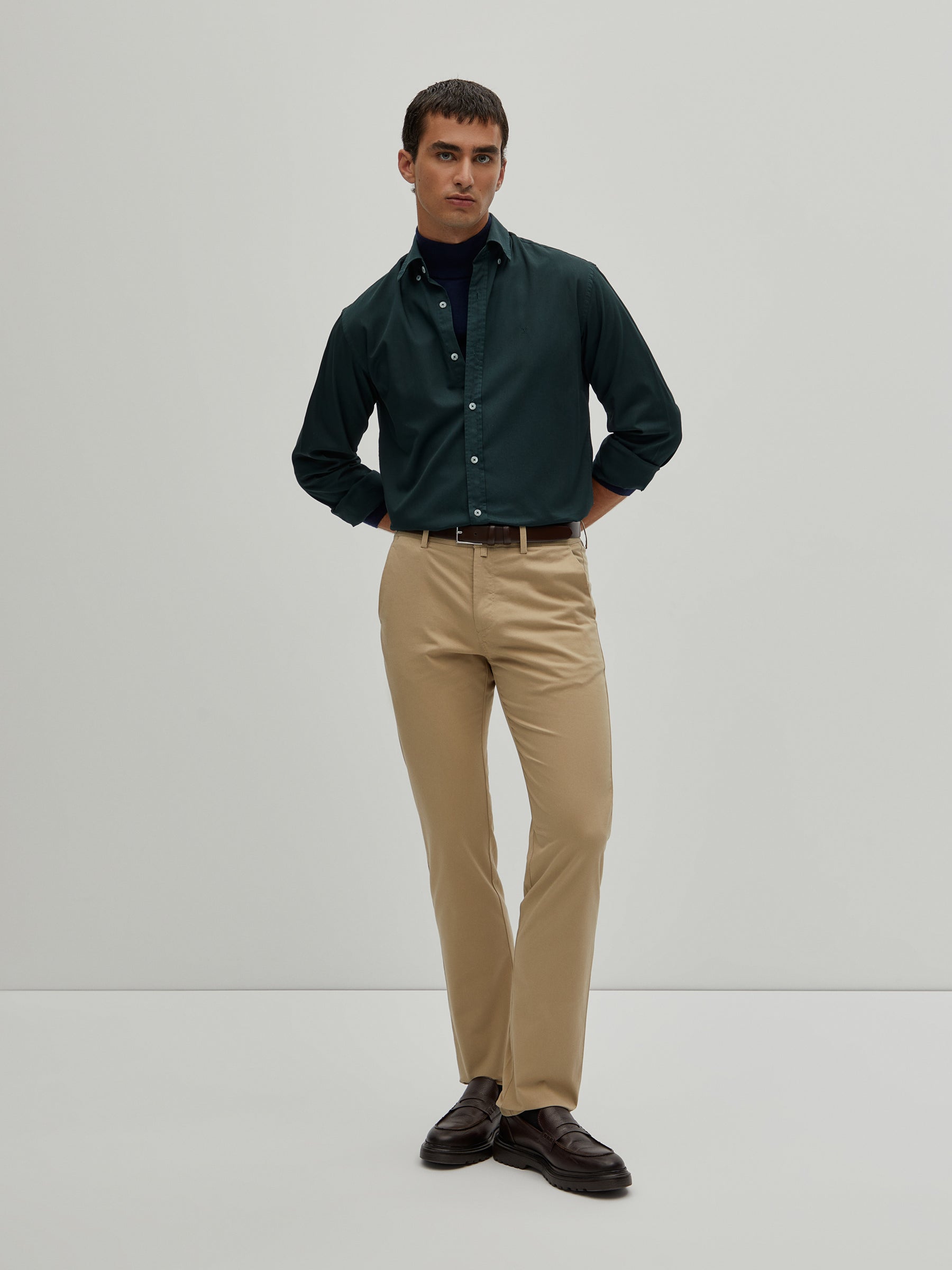 Calças chino slim fit