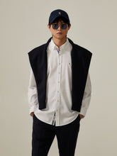 Camisa slim fit com fita em contraste