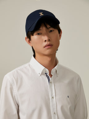 Camisa slim fit com fita em contraste