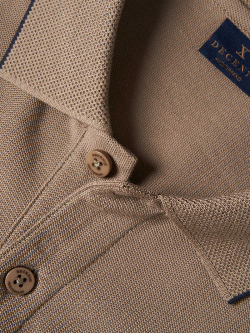 Polo piqué regular fit com risca