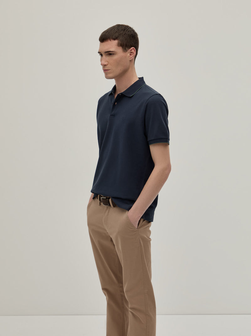Polo piqué regular fit com risca