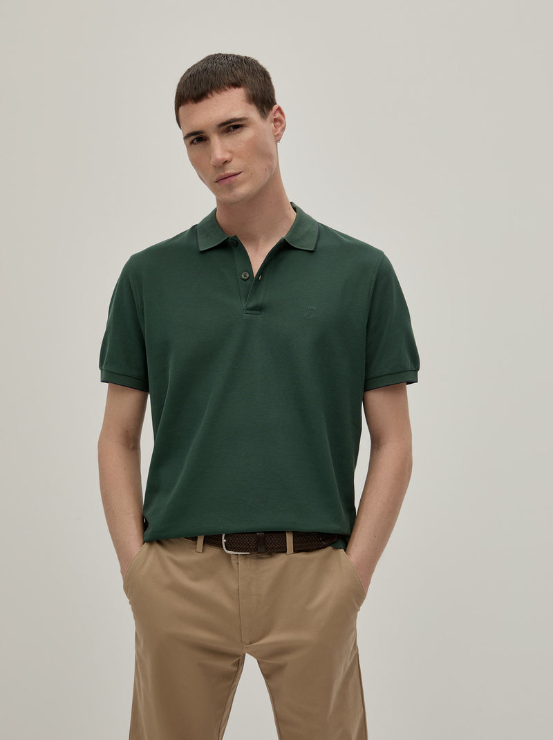 Polo piqué regular fit com risca