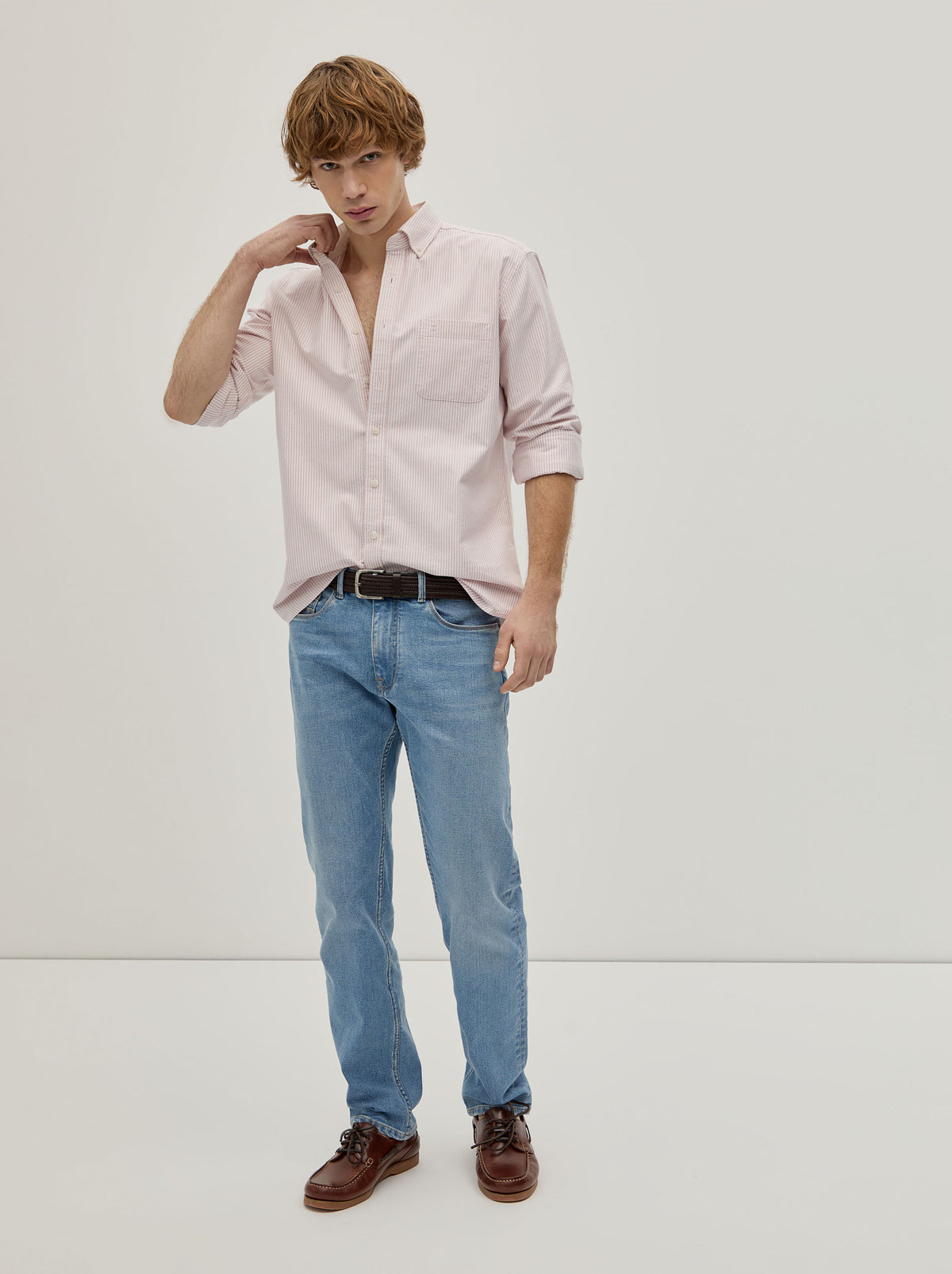 Camisa oxford regular fit às riscas