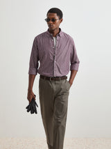 Camisa regular fit às riscas em popelina