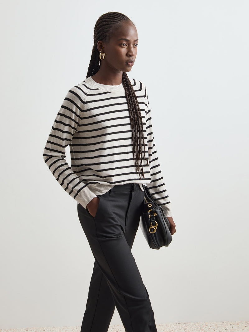 Camisola de malha às riscas