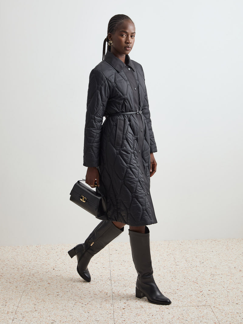 Blusão acolchoado com cinto