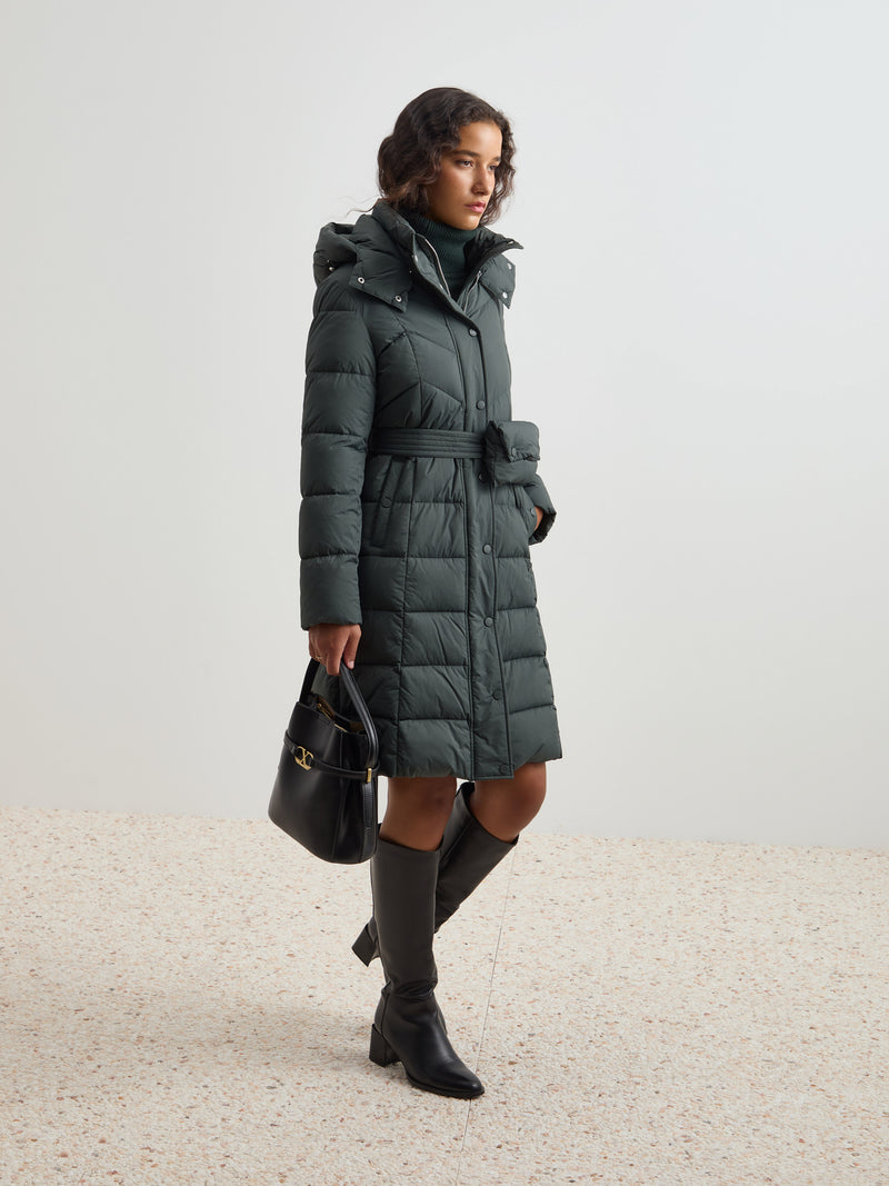 Blusão comprido acolchoado com cinto