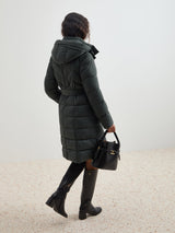 Blusão comprido acolchoado com cinto