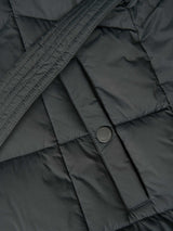 Blusão comprido acolchoado com cinto