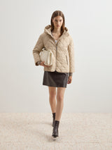 Blusão acolchoado com capuz