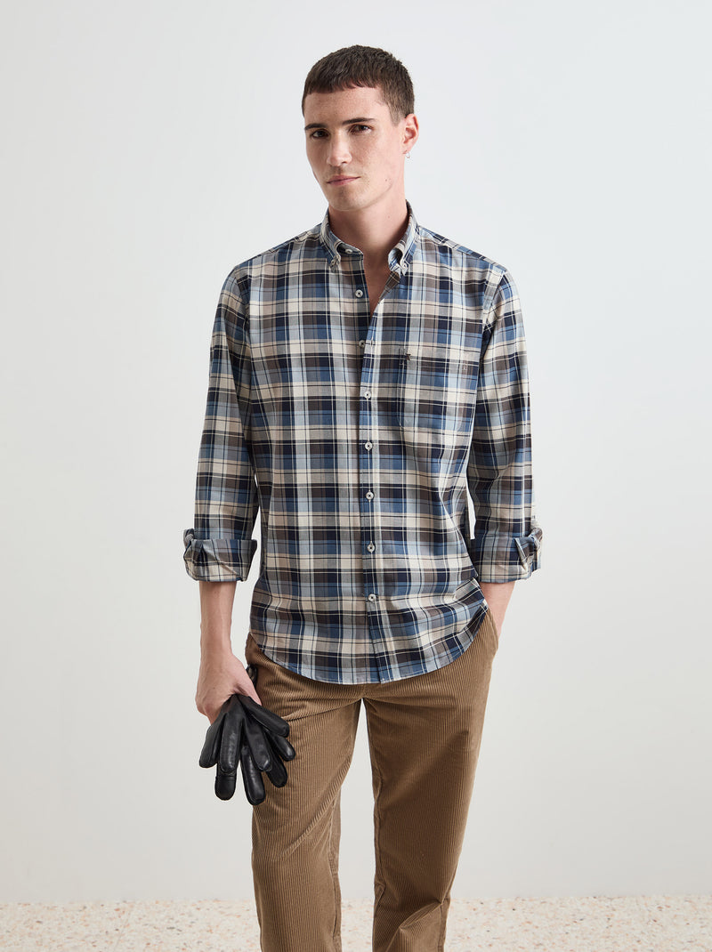 Camisa Regular Fit aos Quadrados