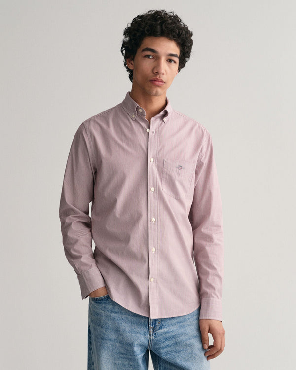 Camisa em popelina às riscas finas regular fit
