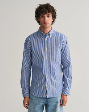 Camisa em popelina às riscas regular fit