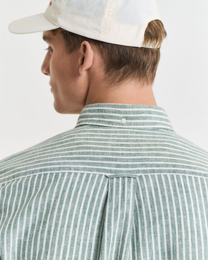 Camisa em linho e algodão às riscas regular fit