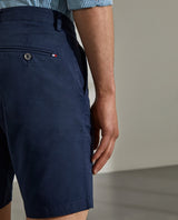 Bermudas para homem regular fit em sarja com bolsos