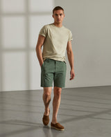 Bermudas para homem regular fit em sarja com bolsos