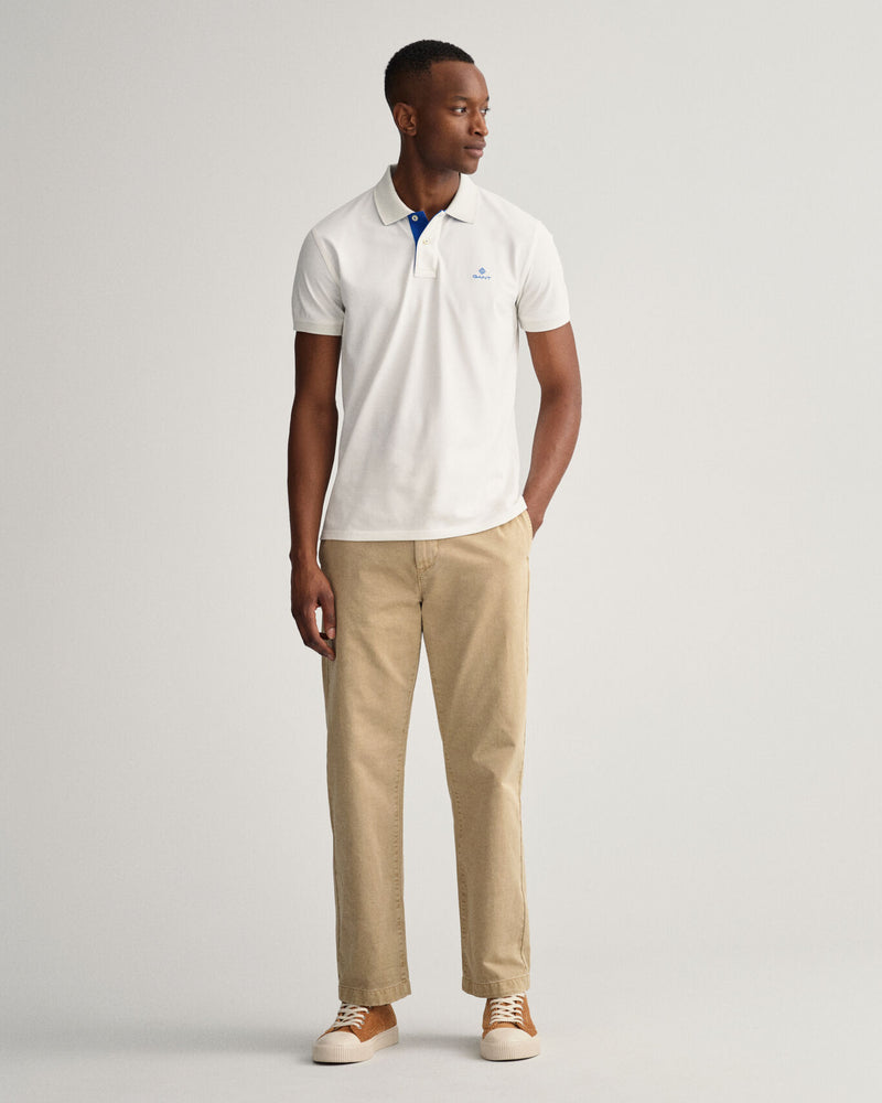 Rugger piqué com colarinho contrastante