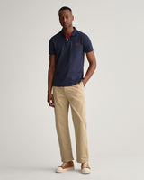 Rugger piqué com colarinho contrastante