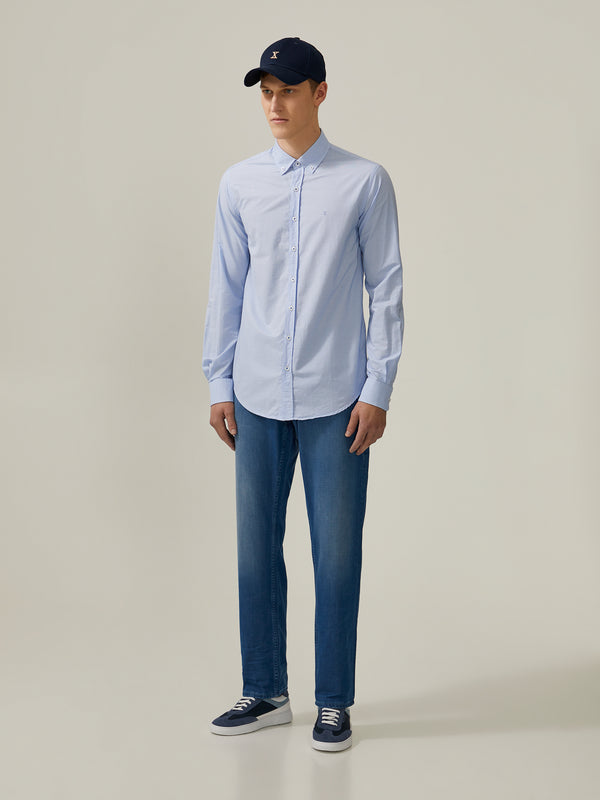 Camisa slim fit com riscas horizontais