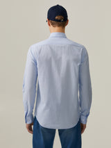 Camisa slim fit com riscas horizontais