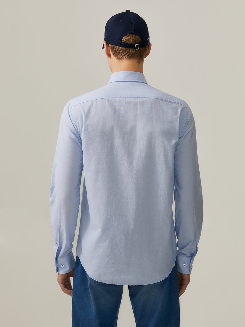 Camisa slim fit com riscas horizontais